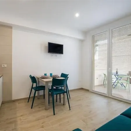 Dimora In Via Idrusa Apartment *