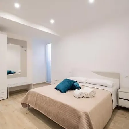 Lägenhet Dimora In Via Idrusa Otranto